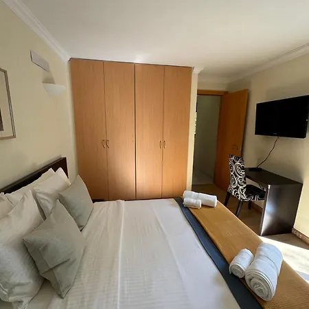 Centrico Con Piscina Apartment *