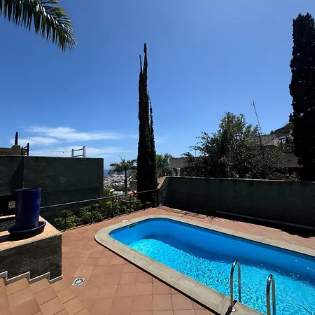 Centrico Con Piscina *